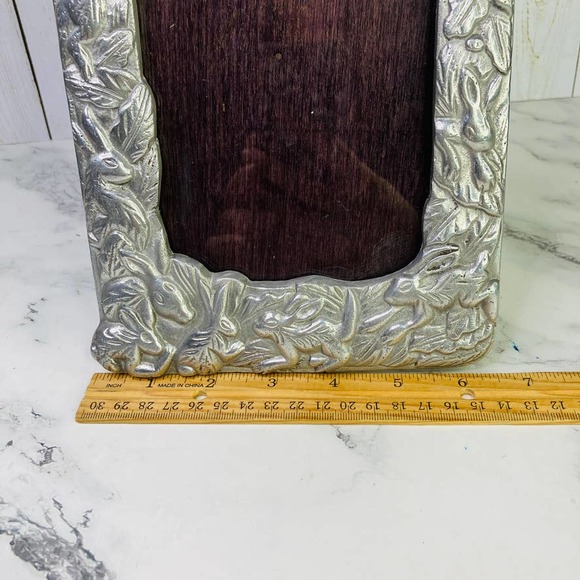 Vintage Limited Addition Rabbit Bunny Picture Frame Aluminum 1991 - Picture 6 of 7